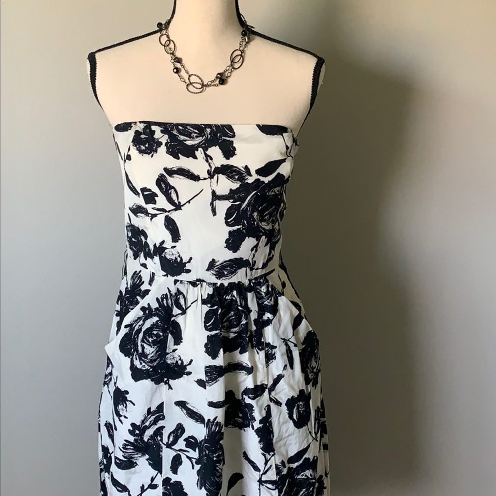 Loft Strapless Floral Dress w/ Pockets!